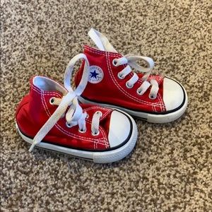 Converse size 3